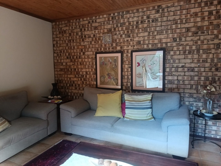 4 Bedroom Property for Sale in El Toro Park Northern Cape